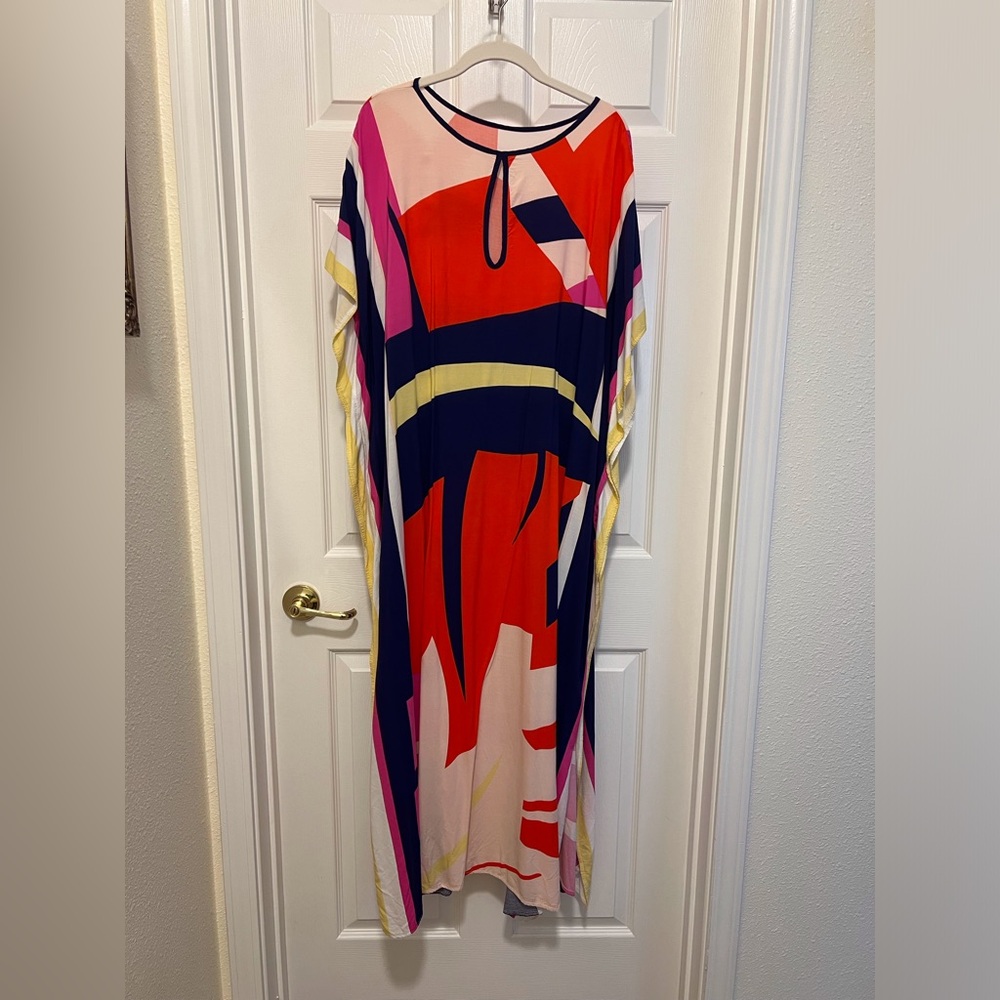 Colorful Abstract Dress/Cover Up 👙 - Picture 8 of 11